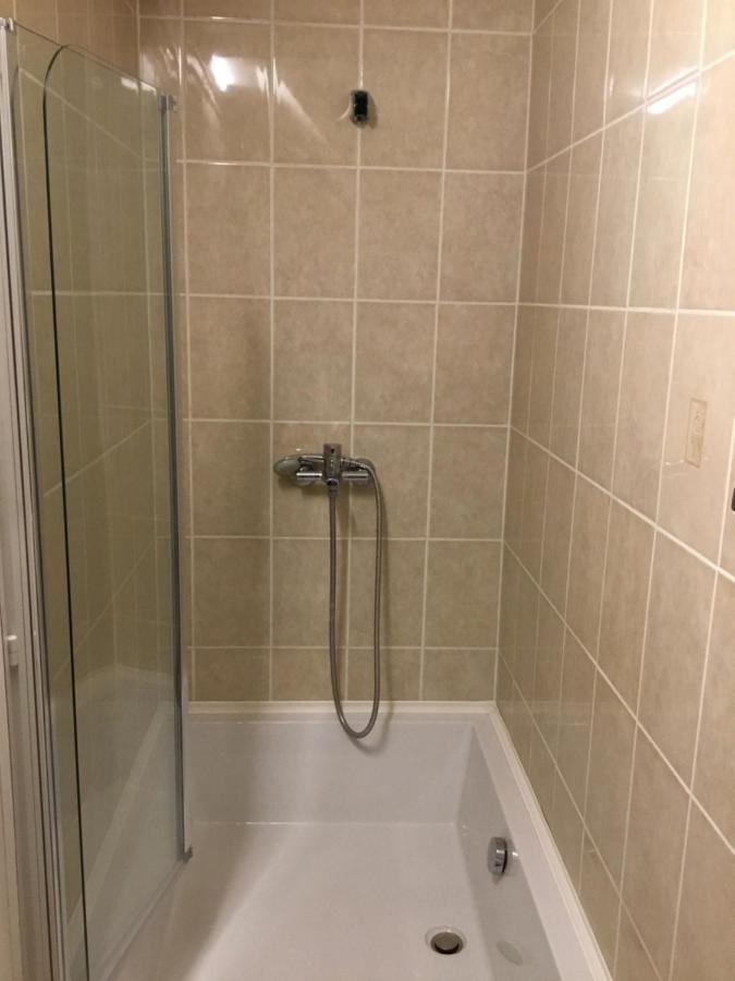 אגר Kincsem Apartman מראה חיצוני תמונה